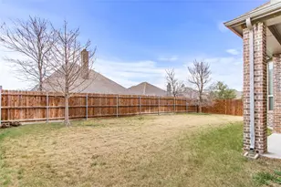 335 Country Meadows Blvd, Waxahachie, TX 75165 - Photo 30