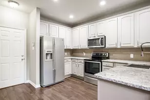 3213 Carlisle St, Bedford, TX 76021 - Photo 6