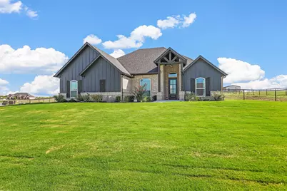 2071 Sunset Ridge Drive, Weatherford, TX 76087 - Photo 4
