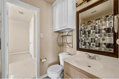 8117 Cherry Laurel Lane, Irving, TX 75063 - Photo 6