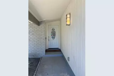 8508 Londonderry Lane, Dallas, TX 75228 - Photo 2