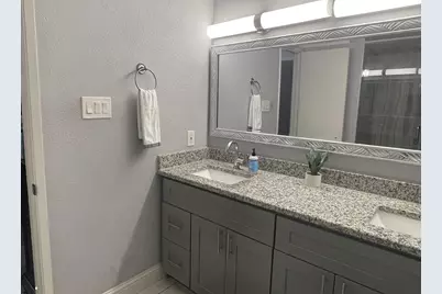 8508 Londonderry Lane, Dallas, TX 75228 - Photo 20