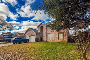 5510 Rolling Green Rd, Arlington, TX 76017 - Photo 2