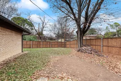 1406 Capetown Drive, Grand Prairie, TX 75050 - Photo 24