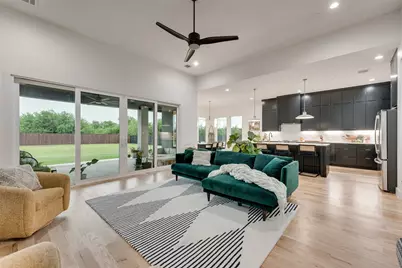 418 Whispering Way, Red Oak, TX 75154 - Photo 12