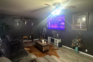 1207 Pebble St, Bowie, TX 76230 - Photo 4