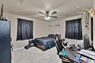 1207 Pebble St, Bowie, TX 76230 - Photo 16