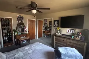 1207 Pebble St, Bowie, TX 76230 - Photo 6