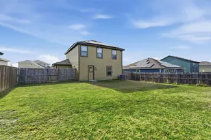 1321 Eagle Lake Dr, Azle, TX 76020 - Photo 30