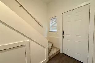 2807 Throckmorton St, Dallas, TX 75219 - Photo 8