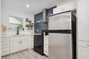 3005 Pate Dr, Fort Worth, TX 76105 - Photo 2