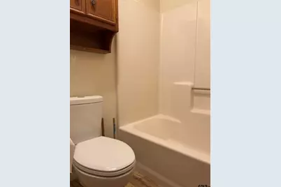 1015 E Broad #3, Mineola, TX 75773 - Photo 4