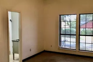 4106 Sunday Hill Dr, Arlington, TX 76016 - Photo 8