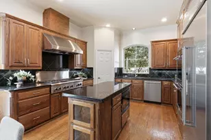 7008 Gerrards Cross, Plano, TX 75025 - Photo 6