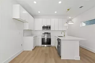 2219 Hooper St, Dallas, TX 75215 - Photo 10