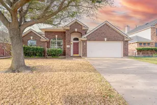 4106 Kite Ln, Mansfield, TX 76063 - Photo 2