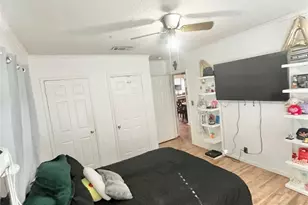 1508 Byrd Dr, River Oaks, TX 76114 - Photo 12