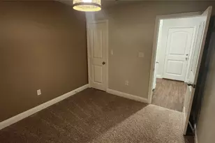 104 Arrowhead Dr, Sanger, TX 76266 - Photo 4