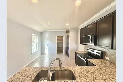 11912 Summer Springs Drive, Frisco, TX 75036 - Photo 10