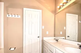 10232 Benwick Dr, McKinney, TX 75072 - Photo 18