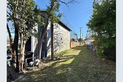 2600 Frazier Avenue, Fort Worth, TX 76110 - Photo 22