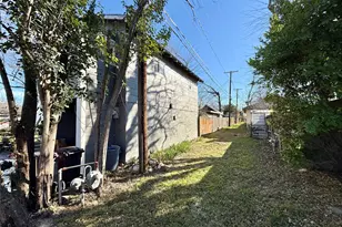 2600 Frazier Ave, Fort Worth, TX 76110 - Photo 22