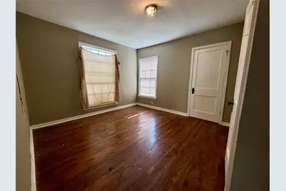 2600 Frazier Avenue, Fort Worth, TX 76110 - Photo 8