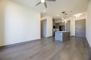 2700 Old Denton Rd, Carrollton, TX 75007 - Photo 4