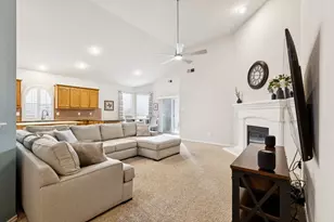 12913 Hurricane Ln, Fort Worth, TX 76244 - Photo 4