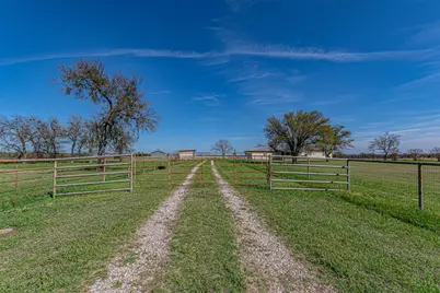 2721 Fm 2649, Lone Oak, TX 75453 - Photo 2