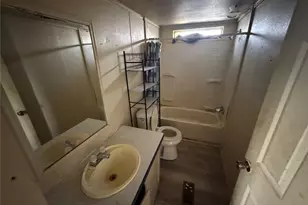 8864 Mid Haven Cir, Granbury, TX 76048 - Photo 12