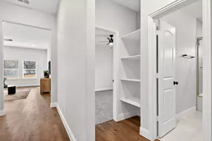 1402 Strickland St, Dallas, TX 75216 - Photo 10