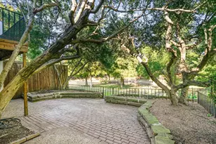 2945 Country Pl Cir, Carrollton, TX 75006 - Photo 24