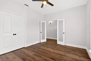1404 Strickland St, Dallas, TX 75216 - Photo 6