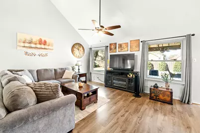 6805 Black Wing Drive, Fort Worth, TX 76137 - Photo 6