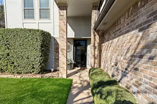 6805 Black Wing Dr, Fort Worth, TX 76137 - Photo 4