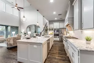 870 Redstem Dr, Prosper, TX 75078 - Photo 4