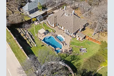 6132 Terrace Oaks Lane, Fort Worth, TX 76112 - Photo 2