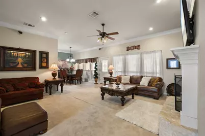 4606 Stoney Creek Court, Granbury, TX 76049 - Photo 8