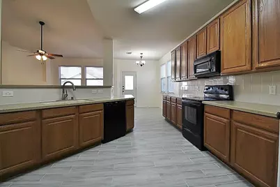 10125 Sourwood Drive, Fort Worth, TX 76244 - Photo 6