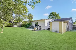 2947 Cameo Ln, Farmers Branch, TX 75234 - Photo 22