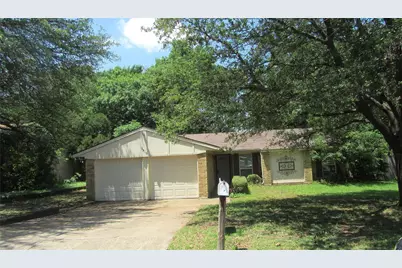 1510 Birmingham Drive, Arlington, TX 76012 - Photo 2