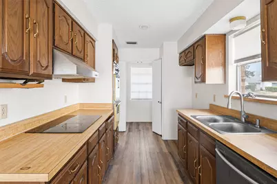 3405 Brook Glen Drive, Garland, TX 75044 - Photo 10