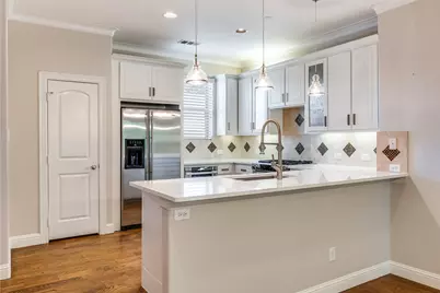 6333 Richmond #D, Dallas, TX 75214 - Photo 6