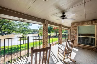 1070 Lakeview Court, Argyle, TX 76226 - Photo 10