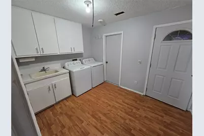 1014 W Wildwood Drive, Warren, TX 77663 - Photo 12