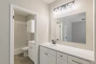 610 Canterbury St, Euless, TX 76039 - Photo 30