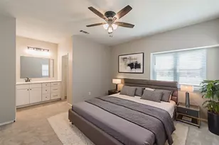 610 Canterbury St, Euless, TX 76039 - Photo 2