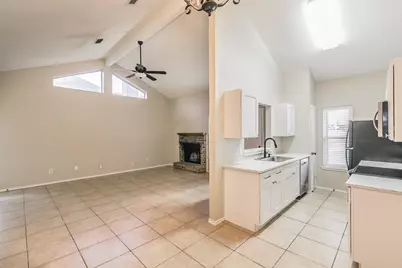 610 Canterbury Street, Euless, TX 76039 - Photo 14