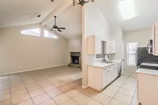 610 Canterbury St, Euless, TX 76039 - Photo 14